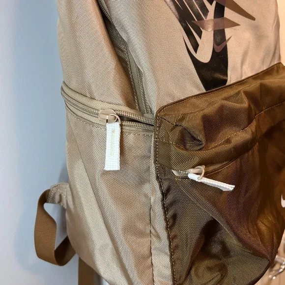 Backpack NIKE - Picture 4 of 11